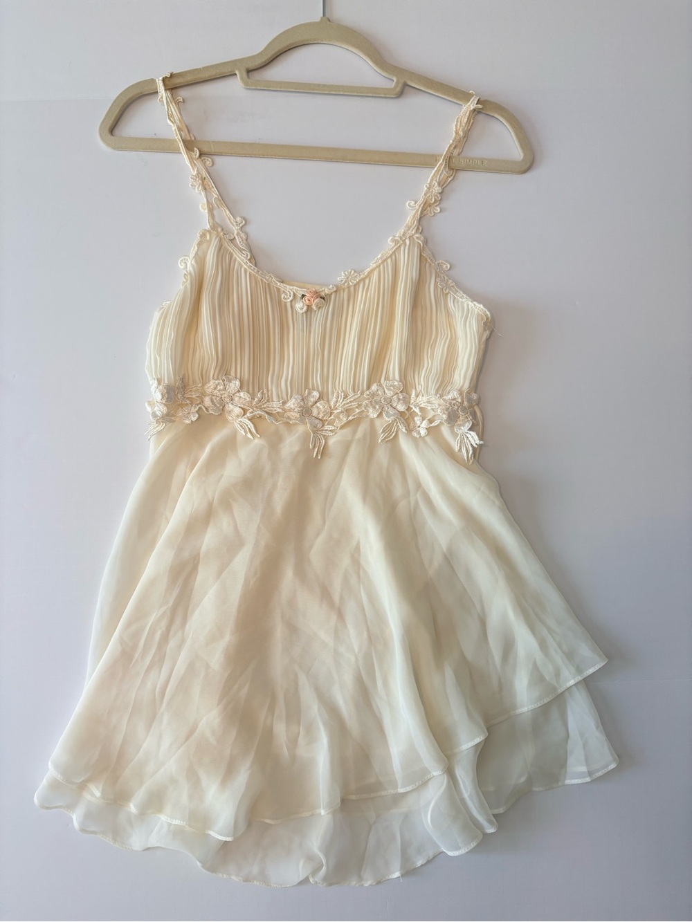 Kacey Montoya’s Closet | Flora Nikrooz Cream Pleated Chiffon Lace-Trim Camisole